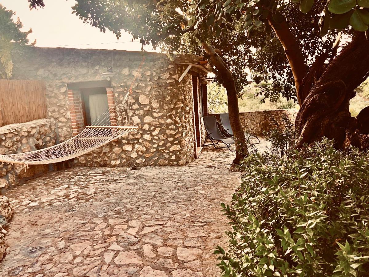 Agriturismo Roba Degli Ulivi Villa Агридженто Екстериор снимка