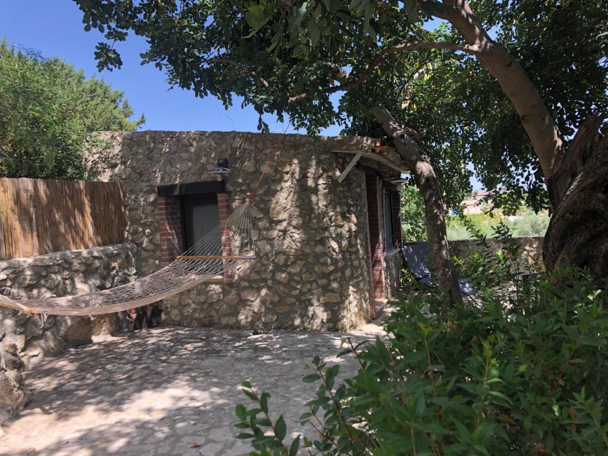 Agriturismo Roba Degli Ulivi Villa Агридженто Екстериор снимка