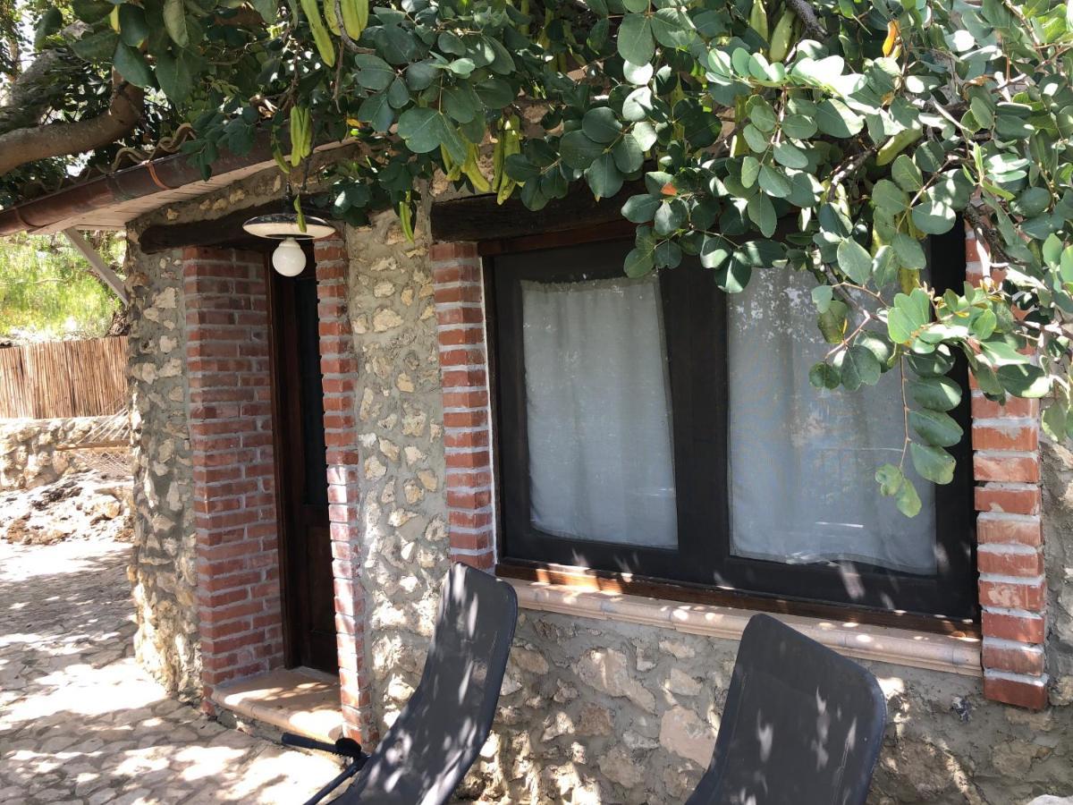 Agriturismo Roba Degli Ulivi Villa Агридженто Екстериор снимка